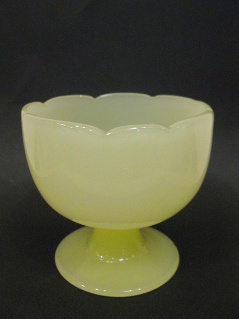 氷コップ 黄練り ウラン 吹きガラス 花縁 椀型 - カバシマヤ