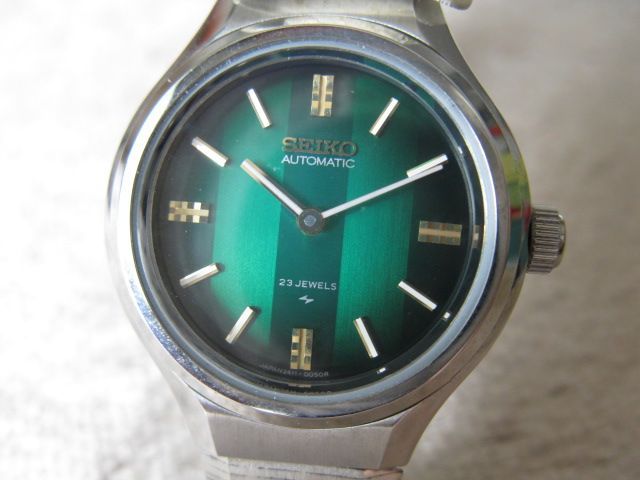 SEIKO DATA2000 腕時計 海外輸出用 レア デッドストック時計 - 腕時計 ...